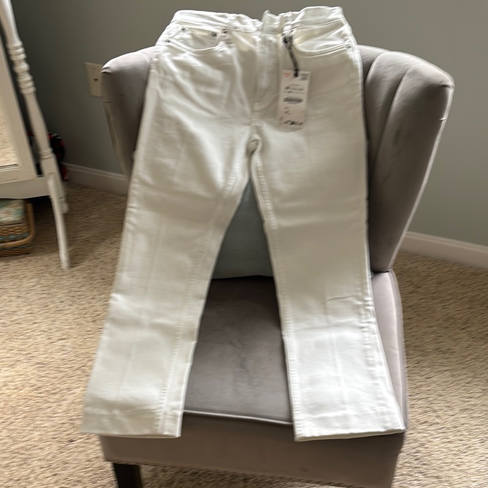 Zara Women's Cream Straight Leg Jeans